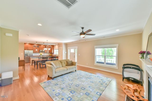 457 S Greensboro Street, Carrboro, NC 27510