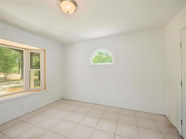 368 Riddle RD, Cedar Creek, TX 78612