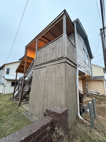 805 Clover Alley, Wellsville, OH 43968