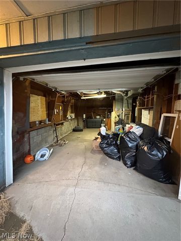 805 Clover Alley, Wellsville, OH 43968