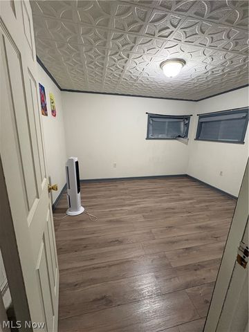 805 Clover Alley, Wellsville, OH 43968