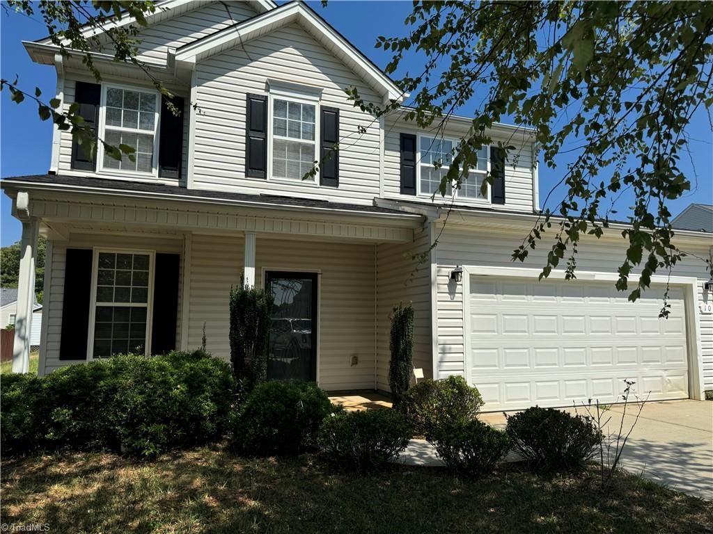 10 Glenrose Court, Greensboro, NC 27407