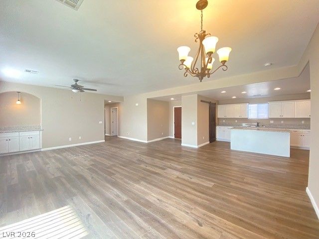 2101 East Dandelion Street, Pahrump, NV 89048