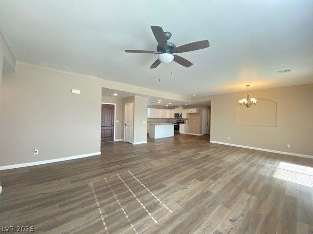 2101 East Dandelion Street, Pahrump, NV 89048