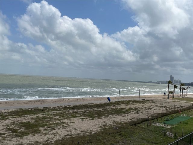 3938 Surfside Blvd 1102, Corpus Christi, TX 78402