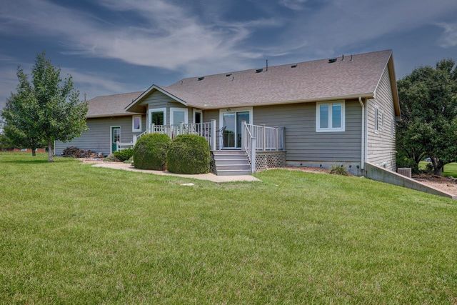 10 Leed Rd, Winfield, KS 67156