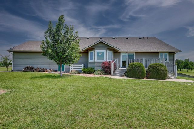 10 Leed Rd, Winfield, KS 67156