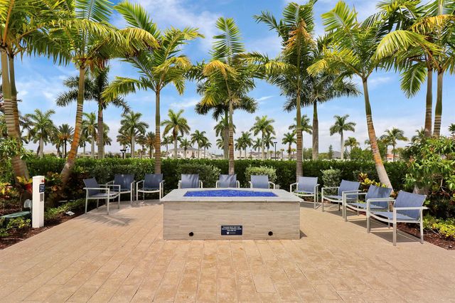 10718 Stellar Circle, Palm Beach Gardens, FL 33412
