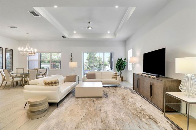 10718 Stellar Circle, Palm Beach Gardens, FL 33412