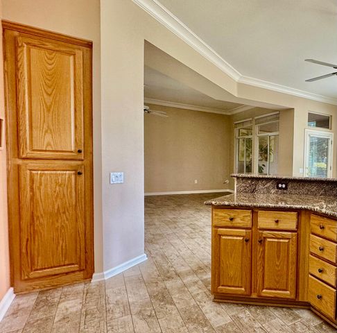7026 Lost Lake Ln, Roseville, CA 95747