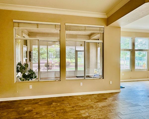7026 Lost Lake Ln, Roseville, CA 95747