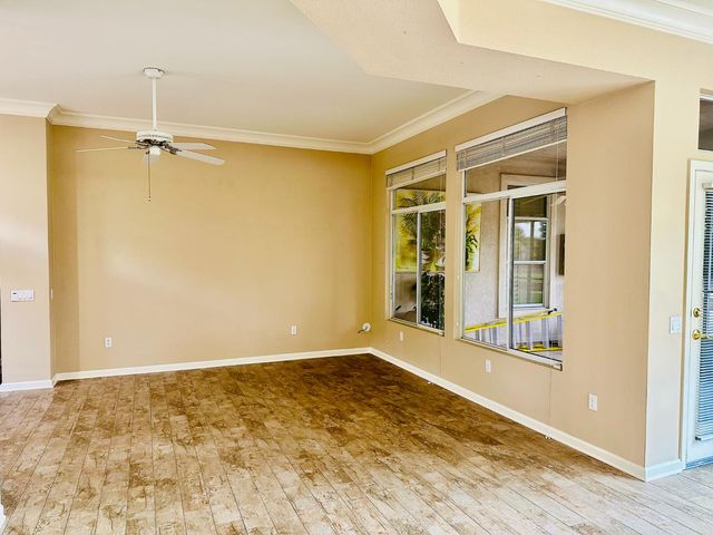 7026 Lost Lake Ln, Roseville, CA 95747