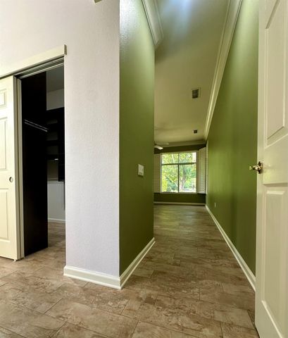 7026 Lost Lake Ln, Roseville, CA 95747