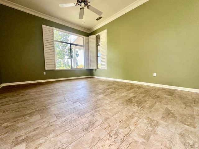 7026 Lost Lake Ln, Roseville, CA 95747