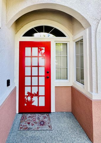 7026 Lost Lake Ln, Roseville, CA 95747