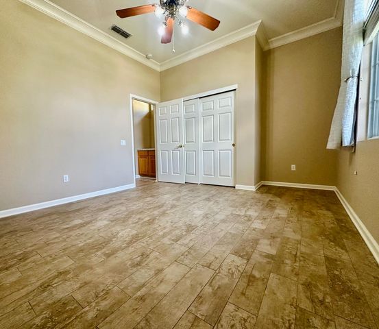 7026 Lost Lake Ln, Roseville, CA 95747