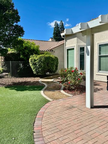 7026 Lost Lake Ln, Roseville, CA 95747