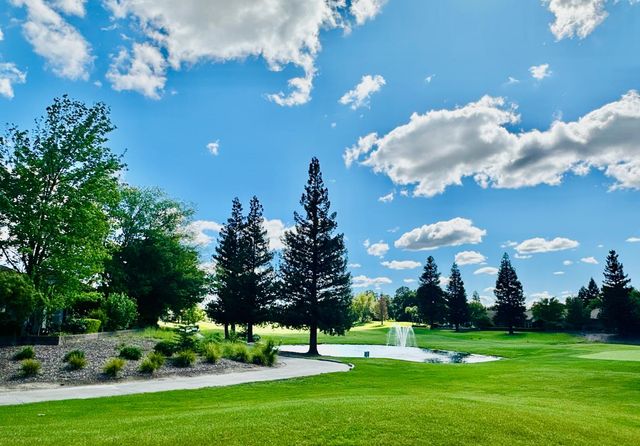7026 Lost Lake Ln, Roseville, CA 95747