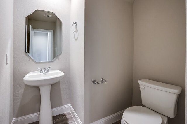 5912 Bursey Road, Watauga, TX 76148