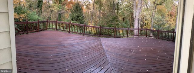 9214 TALISMAN DR, Vienna, VA 22182