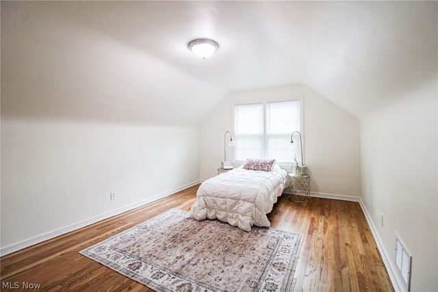 1415 Sunset Drive NE, Warren, OH 44483