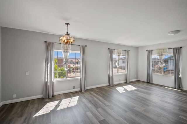 1 Appletree Lane 1, Hollister, CA 95023