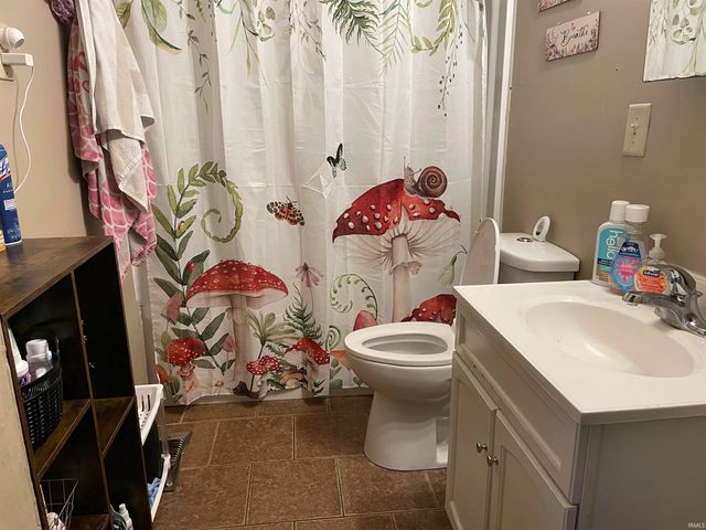 805 S 7th Street, Richmond, IN 47374