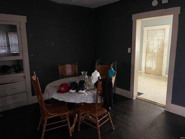 805 S 7th Street, Richmond, IN 47374