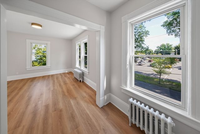 10 Elm St, South Hadley, MA 01075