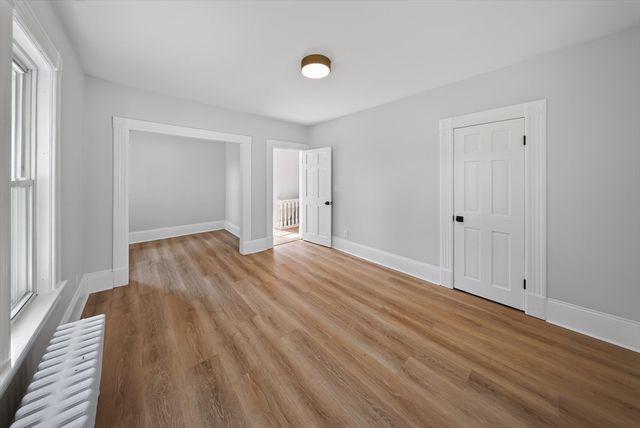 10 Elm St, South Hadley, MA 01075