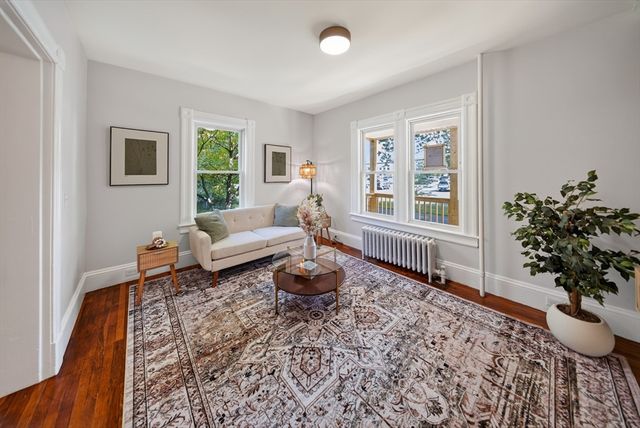 10 Elm St, South Hadley, MA 01075