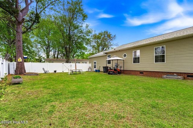 1096 Gull Court SW, Carolina Shores, NC 28467