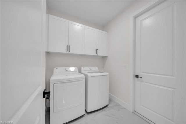 807 Nicholas PKWY W, Cape Coral, FL 33991