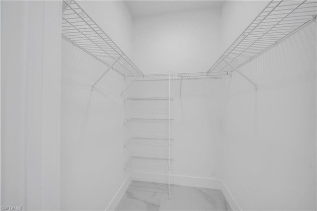 807 Nicholas PKWY W, Cape Coral, FL 33991