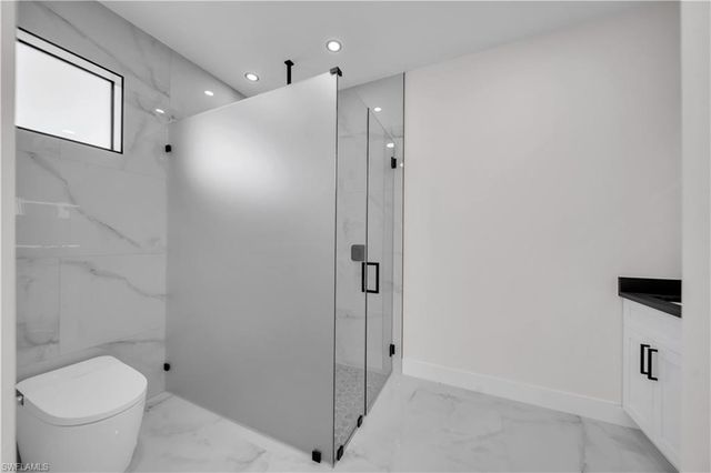 807 Nicholas PKWY W, Cape Coral, FL 33991