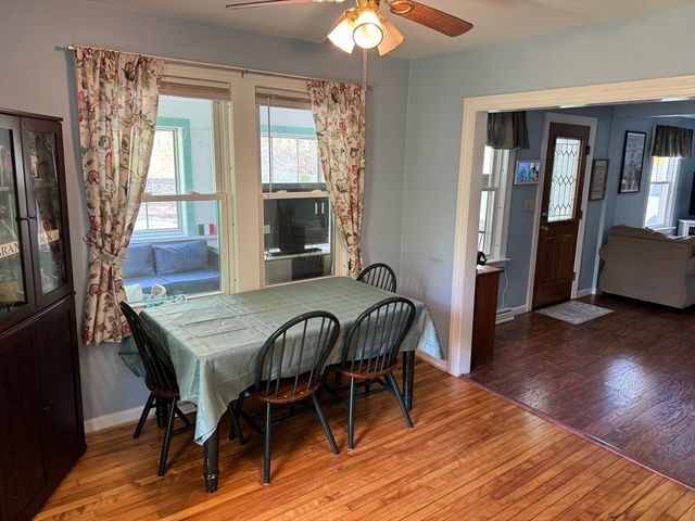 20 Rockaway Rd, Auburn, MA 01501