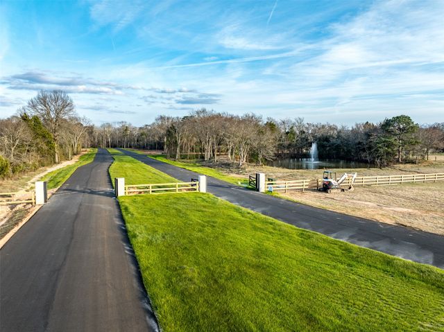 500 Private Road, Frankston, TX 75763