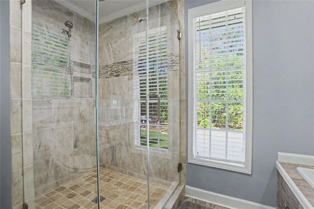 5275 Sugar Ridge Drive NE, Buford, GA 30518