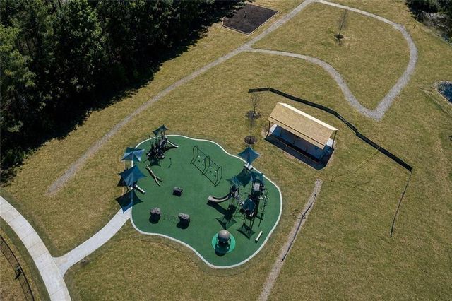 5275 Sugar Ridge Drive NE, Buford, GA 30518