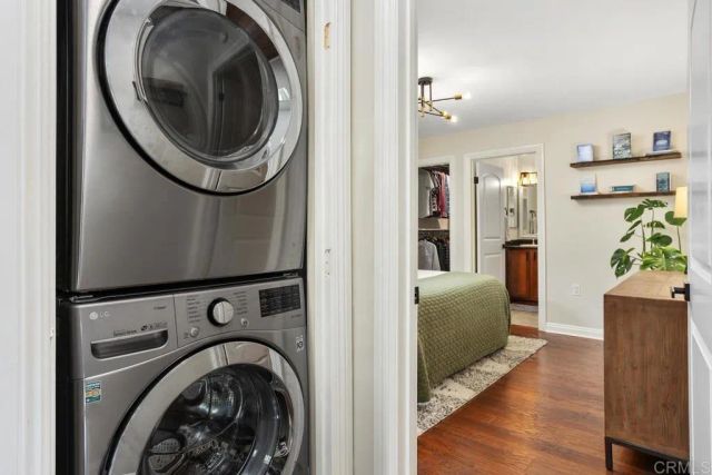 102 Sea Cliff Way, Oceanside, CA 92056