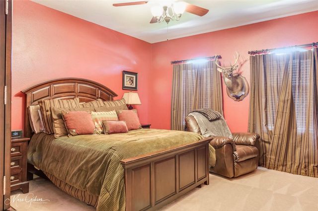 412 Clover Lane, Bossier City, LA 71112