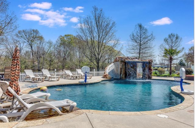 412 Clover Lane, Bossier City, LA 71112