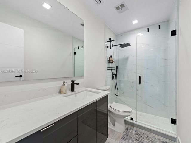 11998 SW 51st Ct, Cooper City, FL 33330