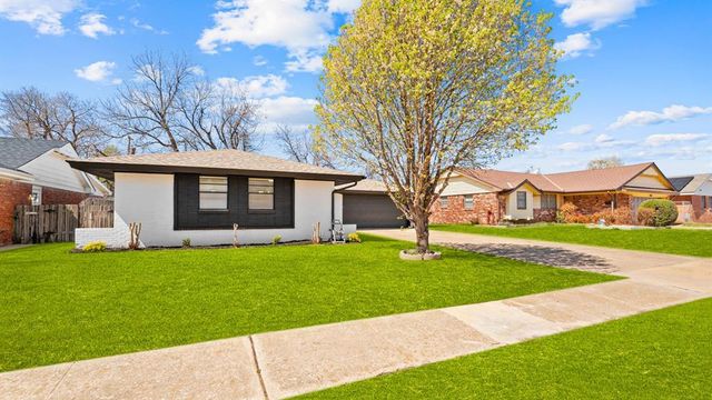 8005 S Youngs Boulevard, Oklahoma City, OK 73159