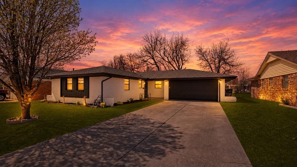 8005 S Youngs Boulevard, Oklahoma City, OK 73159