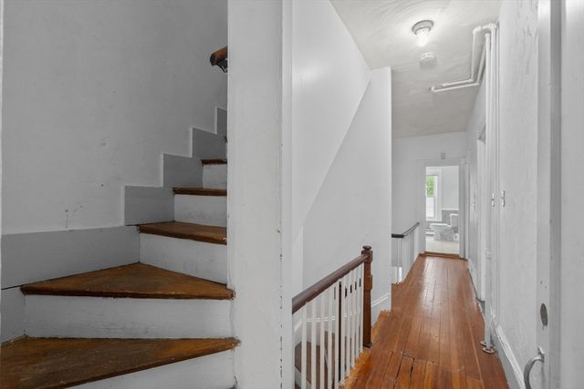 101 Mount Pleasant Ave, Boston, MA 02119