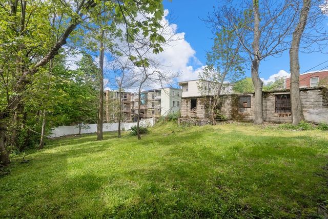 101 Mount Pleasant Ave, Boston, MA 02119
