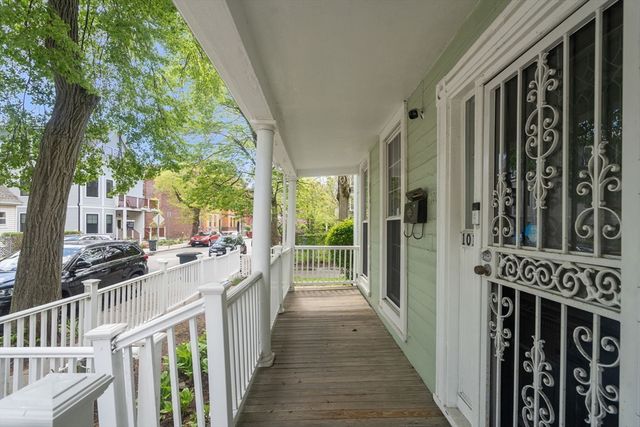 101 Mount Pleasant Ave, Boston, MA 02119