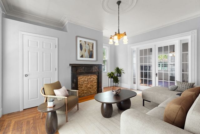 101 Mount Pleasant Ave, Boston, MA 02119