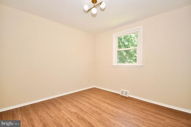 15155 MILFORD ST, Philadelphia, PA 19116